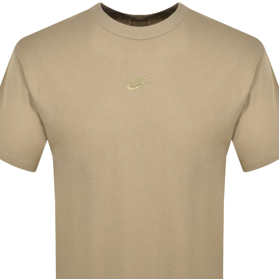Nike shirt beige 2025